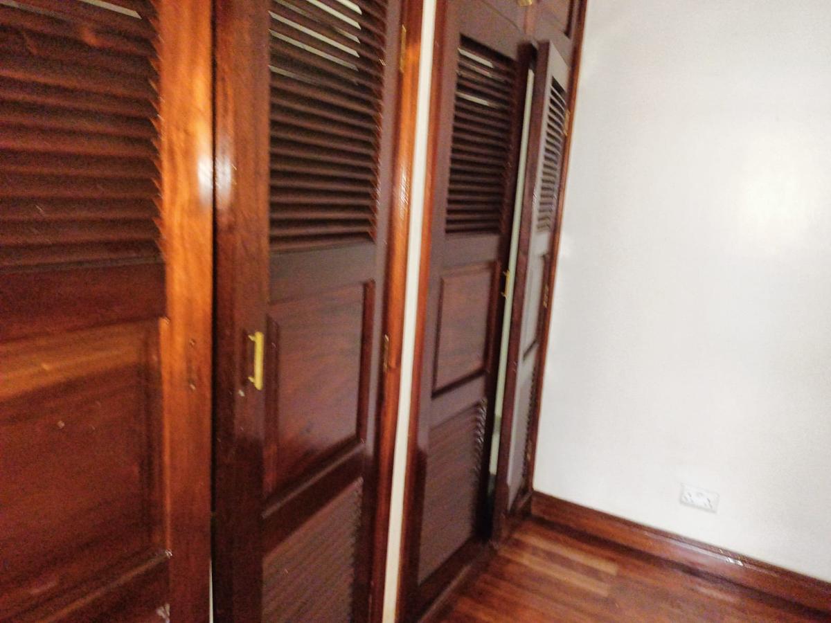 4 Bed Apartment with En Suite at Lavington - 6