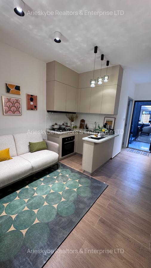 Serviced Studio Apartment with En Suite in Westlands Area - 2