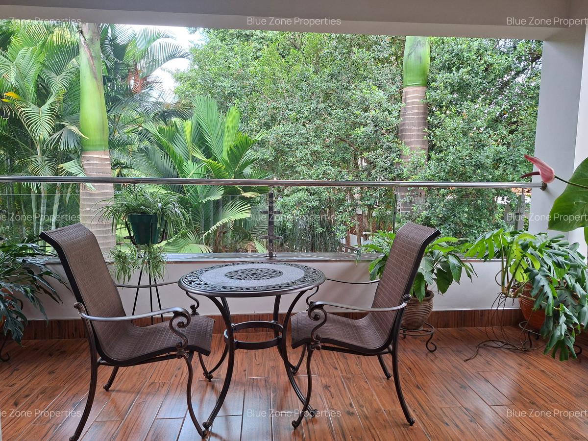 Serviced 2 Bed Apartment with En Suite at Runda - 6