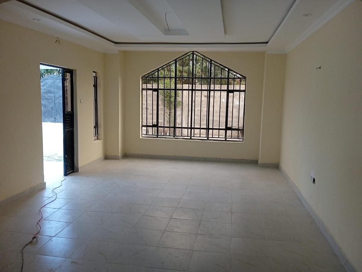 3 Bed House with En Suite in Kitengela - 8