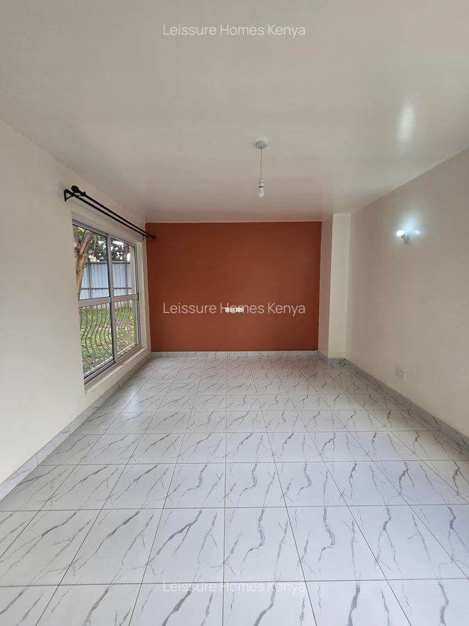 Studio Apartment with Swimming Pool at Bellevue - 2