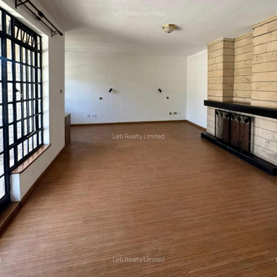 5 Bed Townhouse with En Suite in Lavington - 5