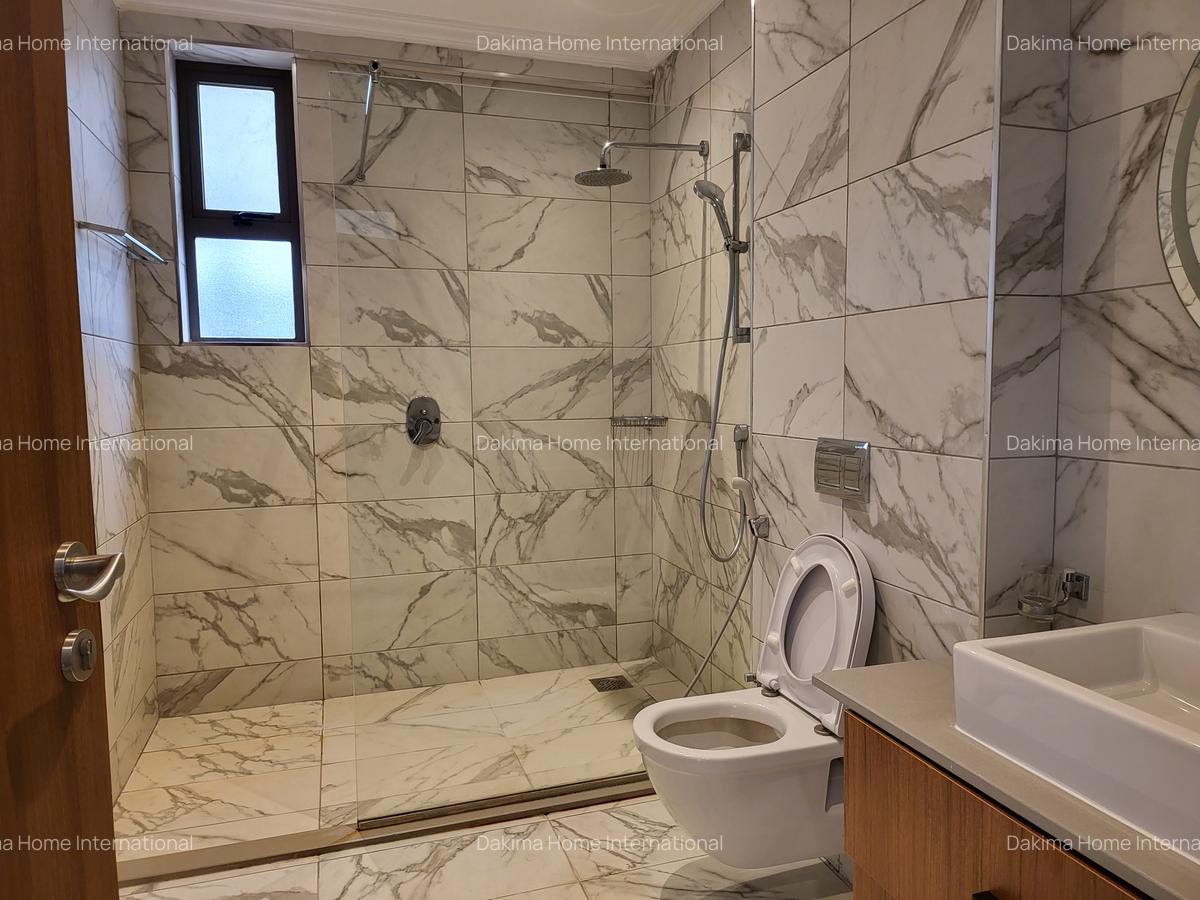 Furnished 2 Bed Apartment with En Suite in Rhapta Road - 12