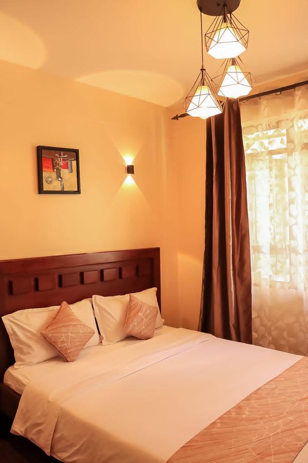 Serviced 1 Bed Apartment with En Suite at Westlands - 7