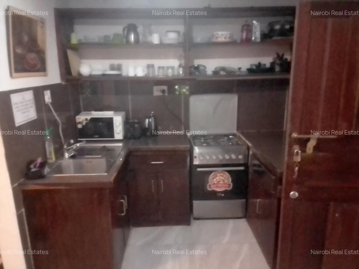 Serviced 1 Bed Apartment with En Suite in Diani - 9