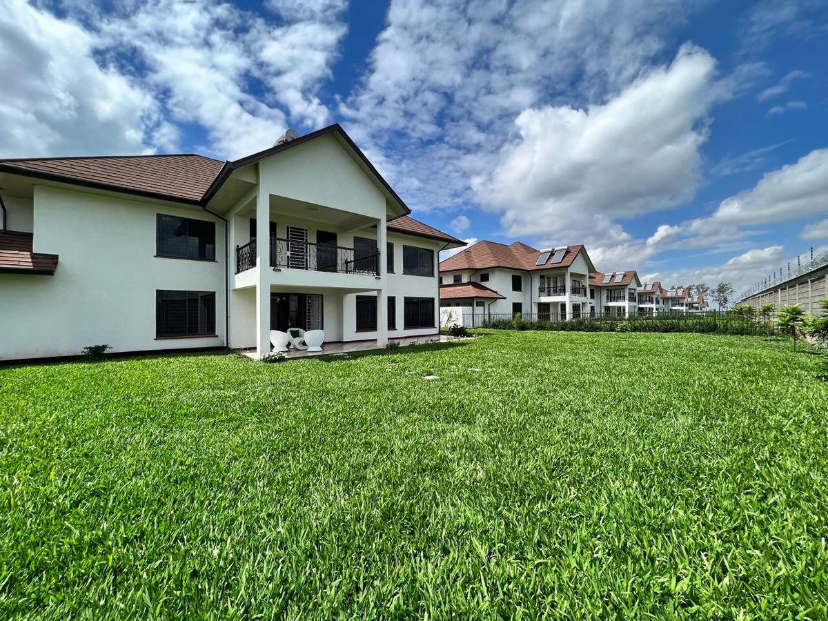 4 Bed Villa with En Suite in Runda - 12