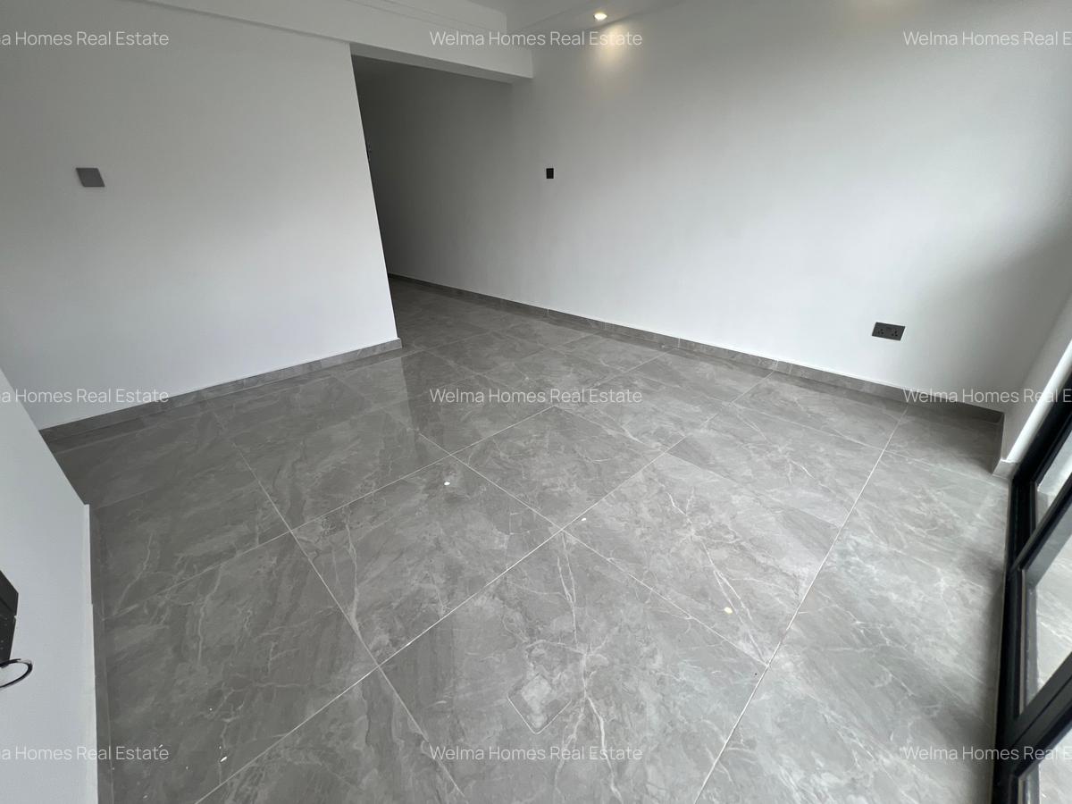 1 Bed Apartment with Gym in Kilimani - 2