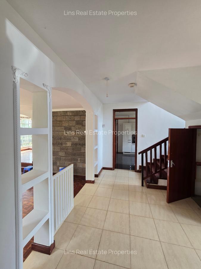 5 Bed Townhouse with En Suite in Rosslyn - 6