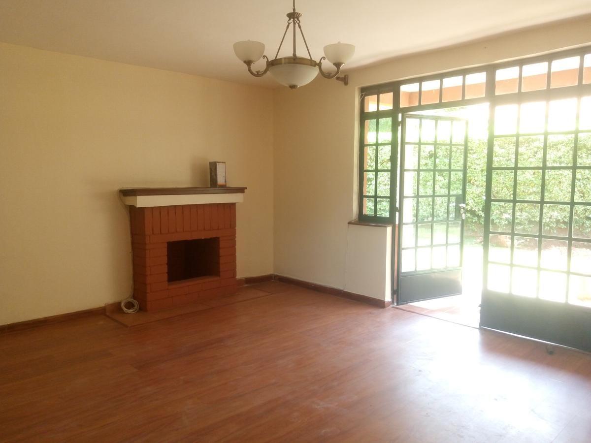 4 Bed Townhouse with En Suite in Runda - 13