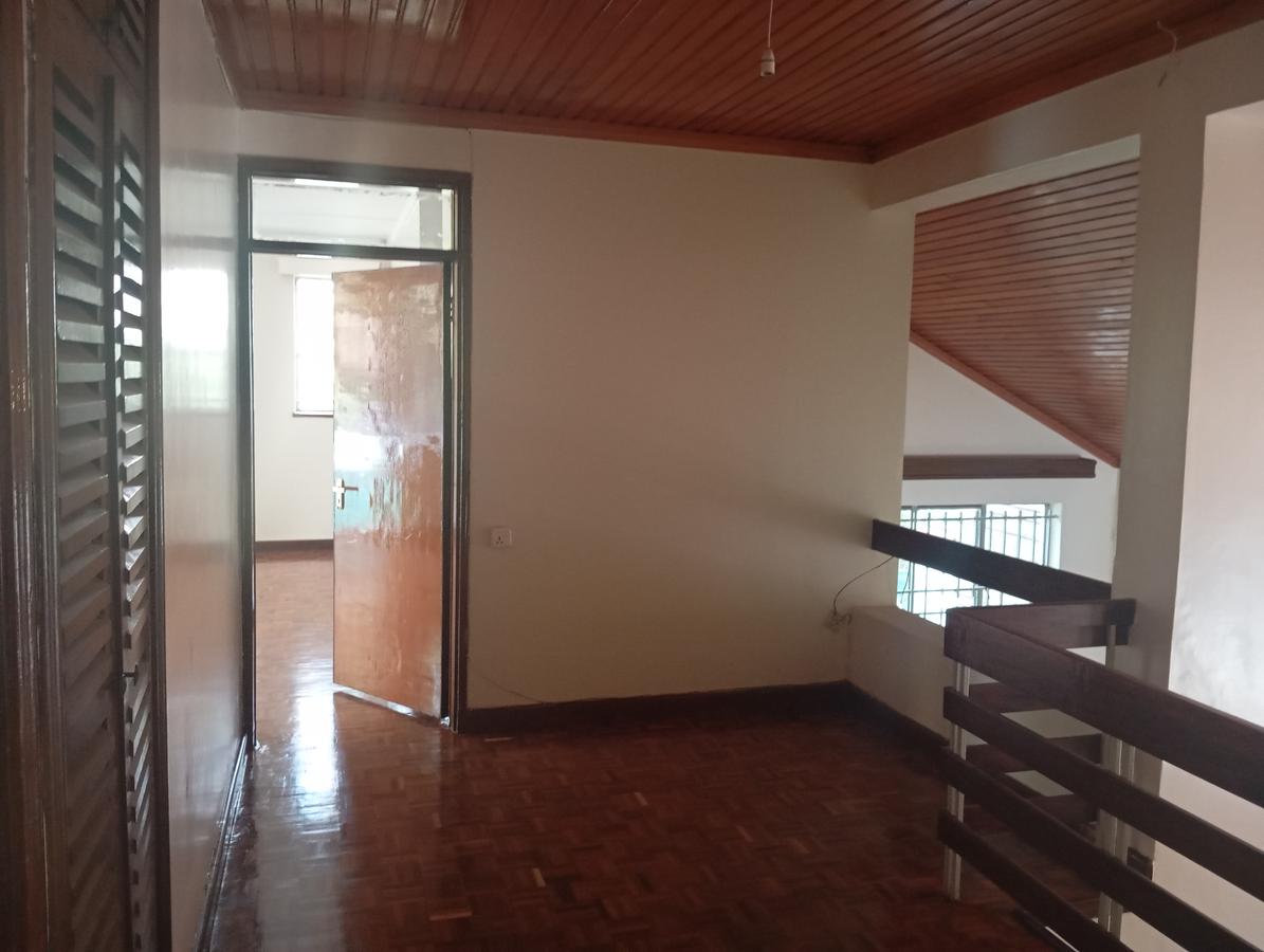 4 Bed Townhouse with En Suite at Kileleshwa Estate - 6