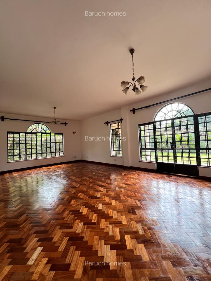 4 Bed Villa with En Suite in Kitisuru - 6