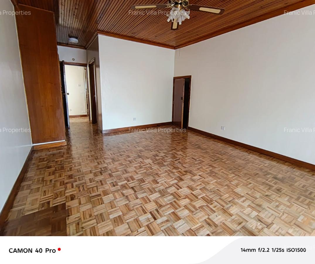 6 Bed House with En Suite at Nyari Central - 13