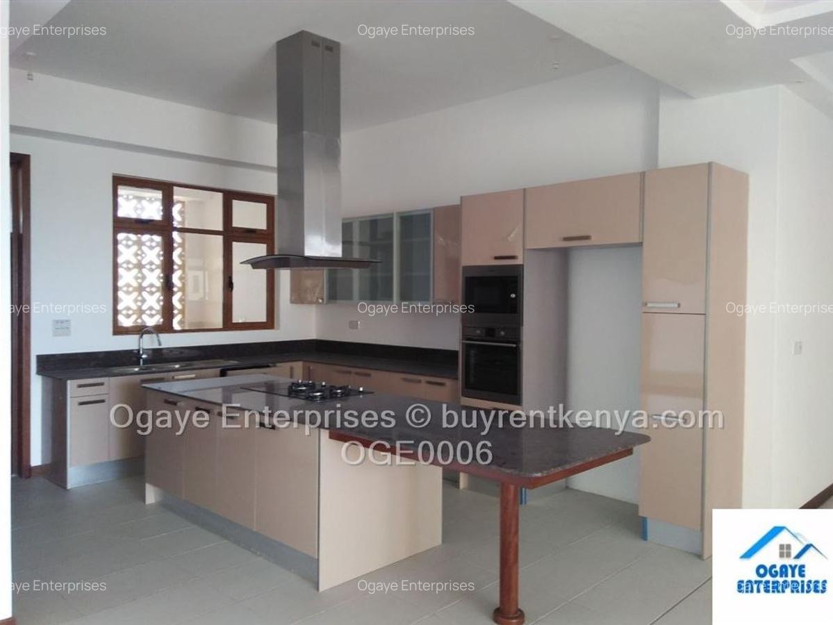 2 Bed Apartment in Nyali Area - 4