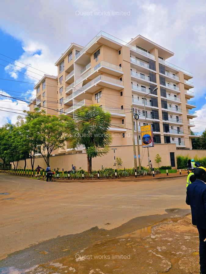 3 Bed Apartment with En Suite at Othaya Road - 1