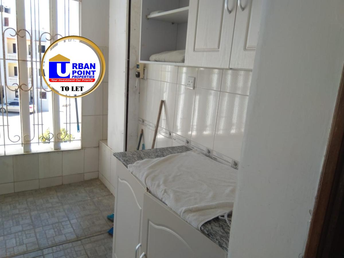 Furnished 3 Bed Apartment with En Suite in Nyali Area - 5