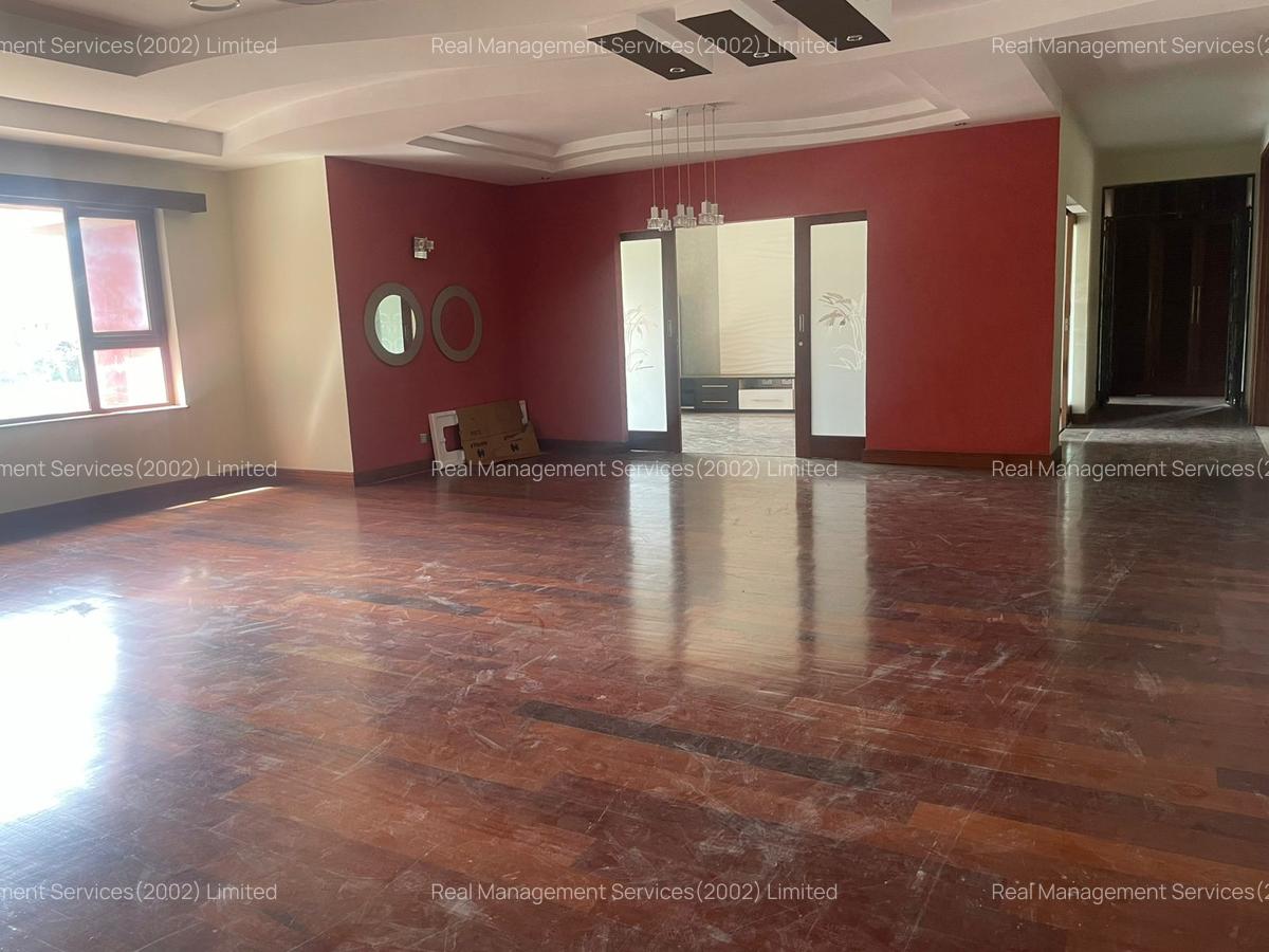 3 Bed Apartment with En Suite at 1St Parklands - 3