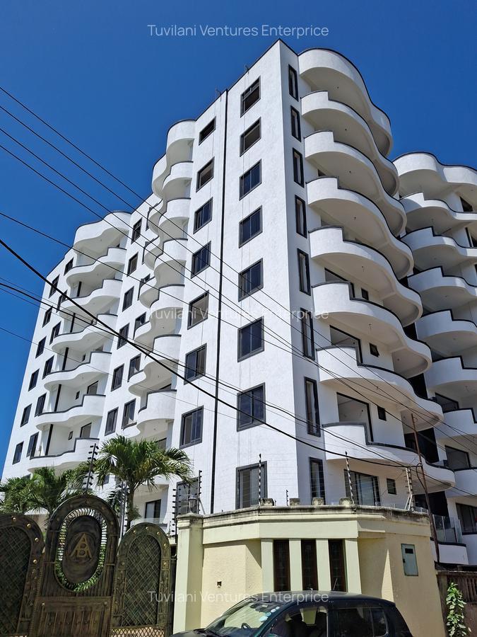 Serviced 2 Bed Apartment with En Suite at Nyali Mombasa - 4