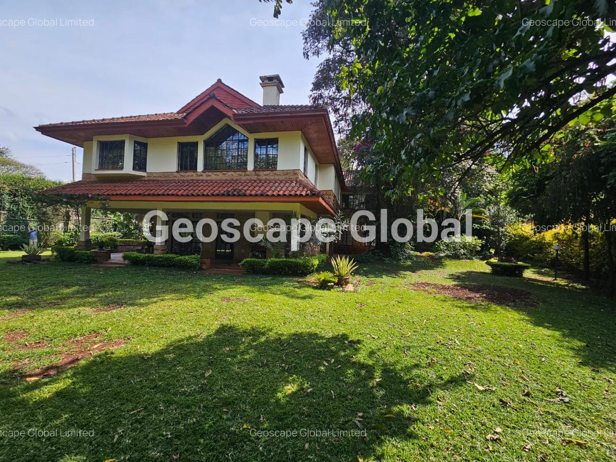 5 Bed House with En Suite in Rosslyn - 1