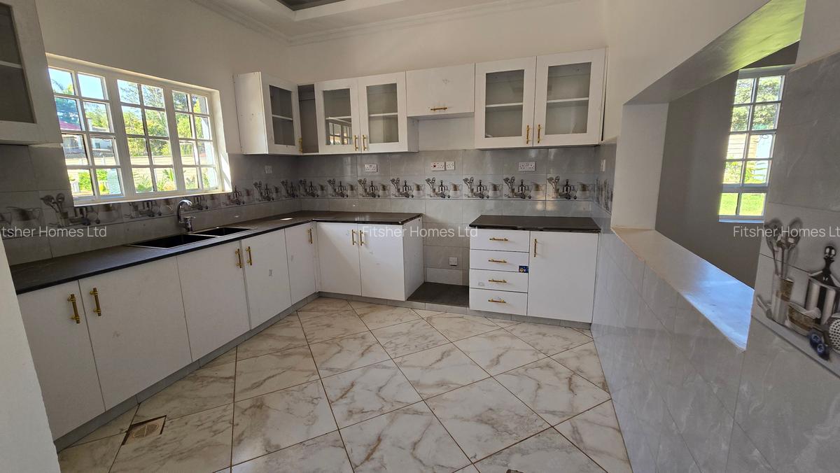 3 Bed House with En Suite in Runda - 7