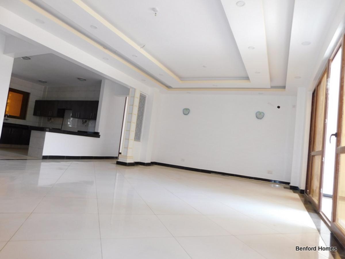 3 Bed Apartment with En Suite at Nyali - 6