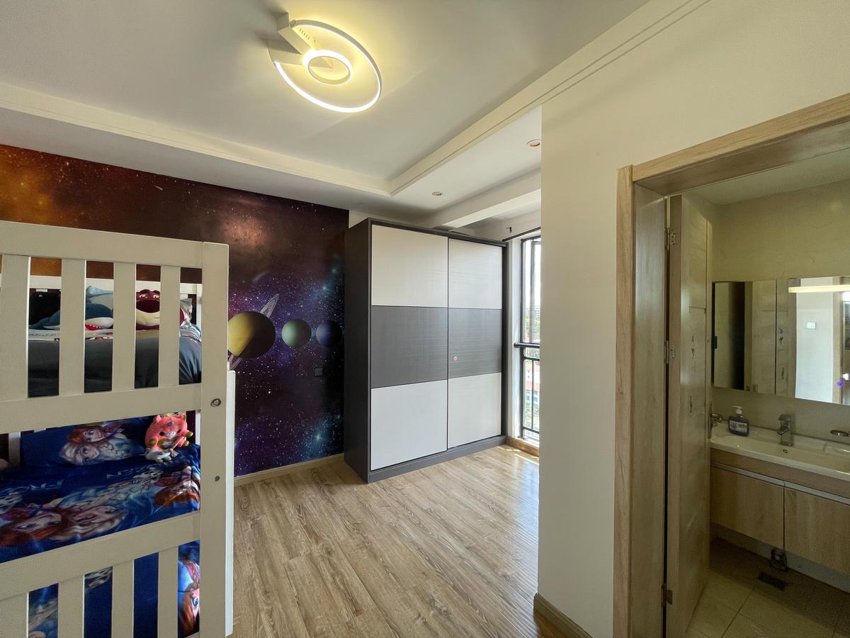 4 Bed Apartment with En Suite in Lavington - 12
