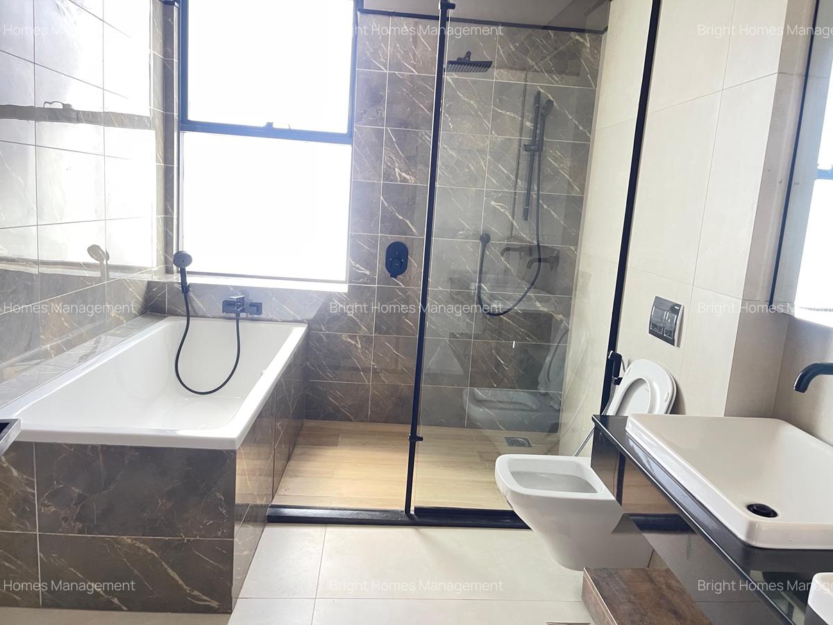 4 Bed Apartment with En Suite in Westlands Area - 13