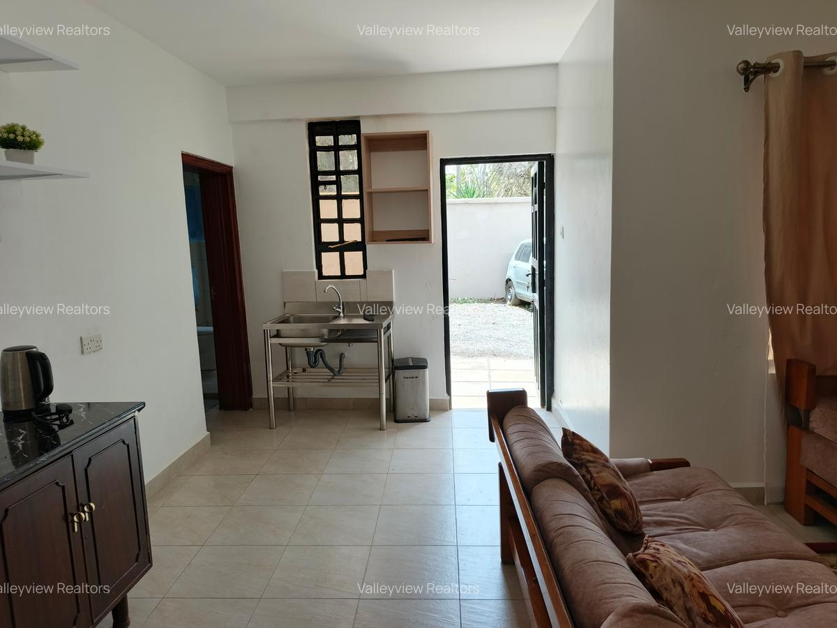 1 Bed Villa with En Suite at Lavington - 18