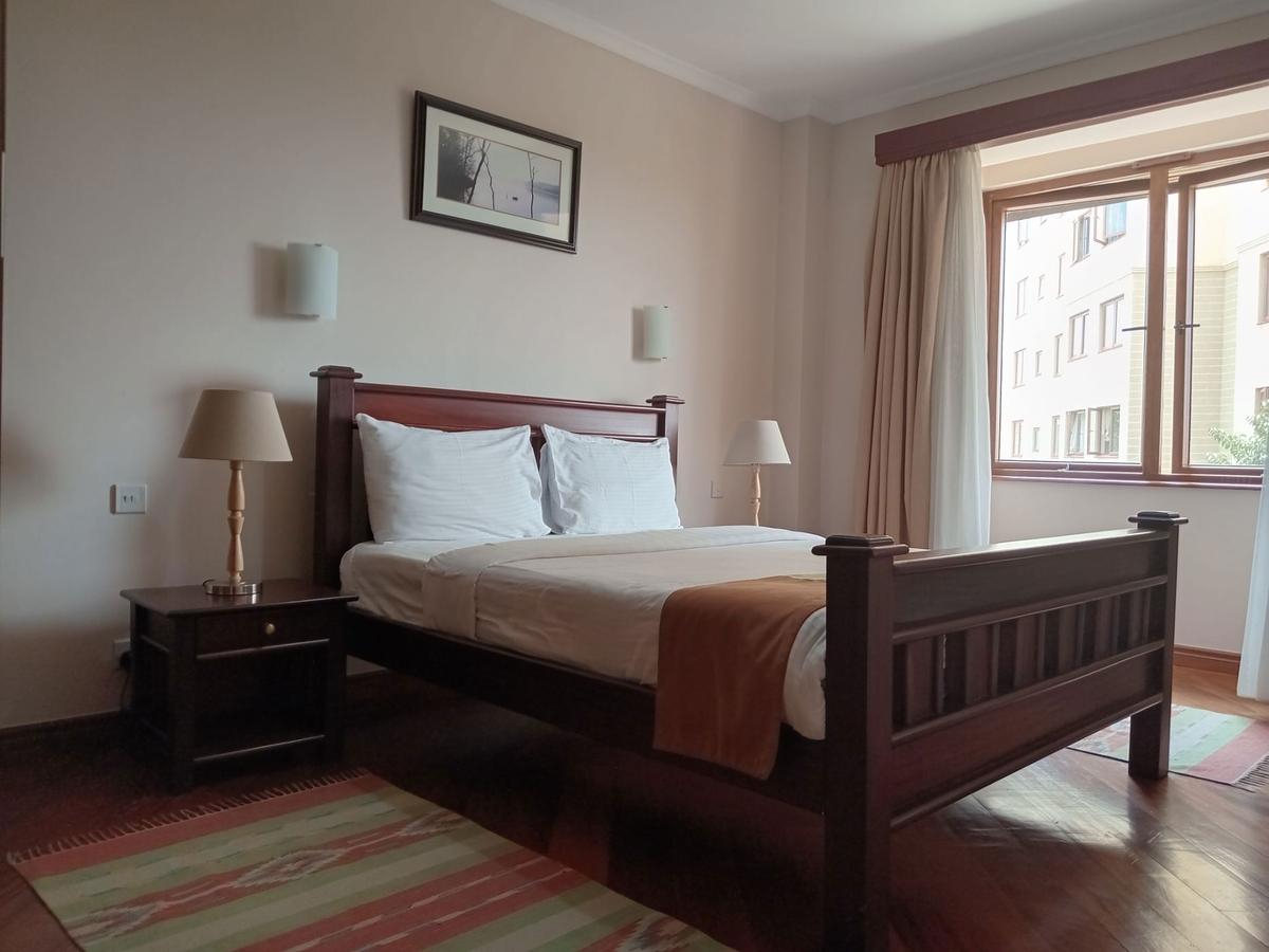 Serviced 2 Bed Apartment with En Suite in Upper Hill - 8