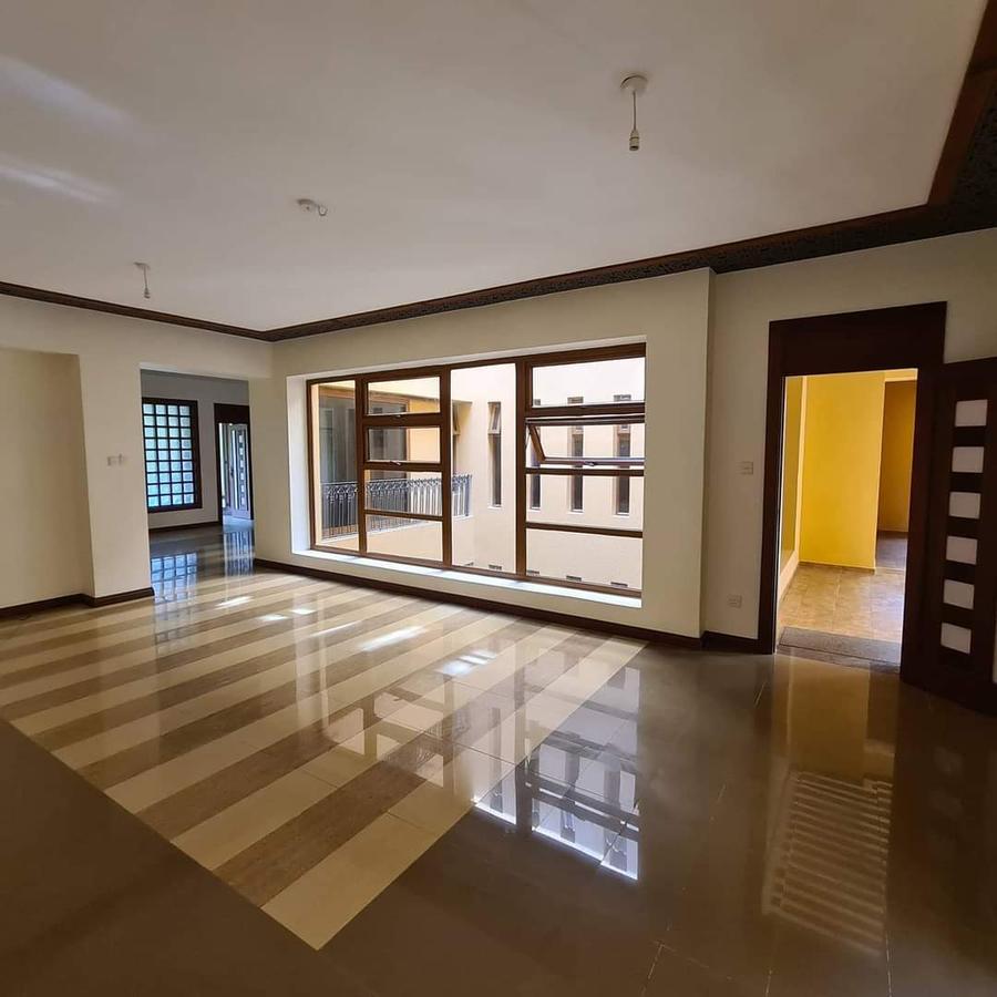 3 Bed Apartment with En Suite at Moyne Drive Nyali - 4