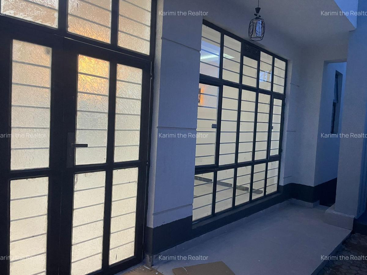 4 Bed Townhouse with En Suite in Ruiru - 2