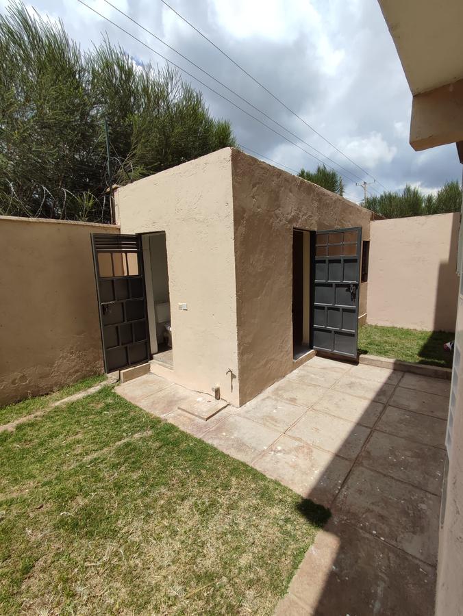4 Bed Townhouse with En Suite at Gateway Mall - 8