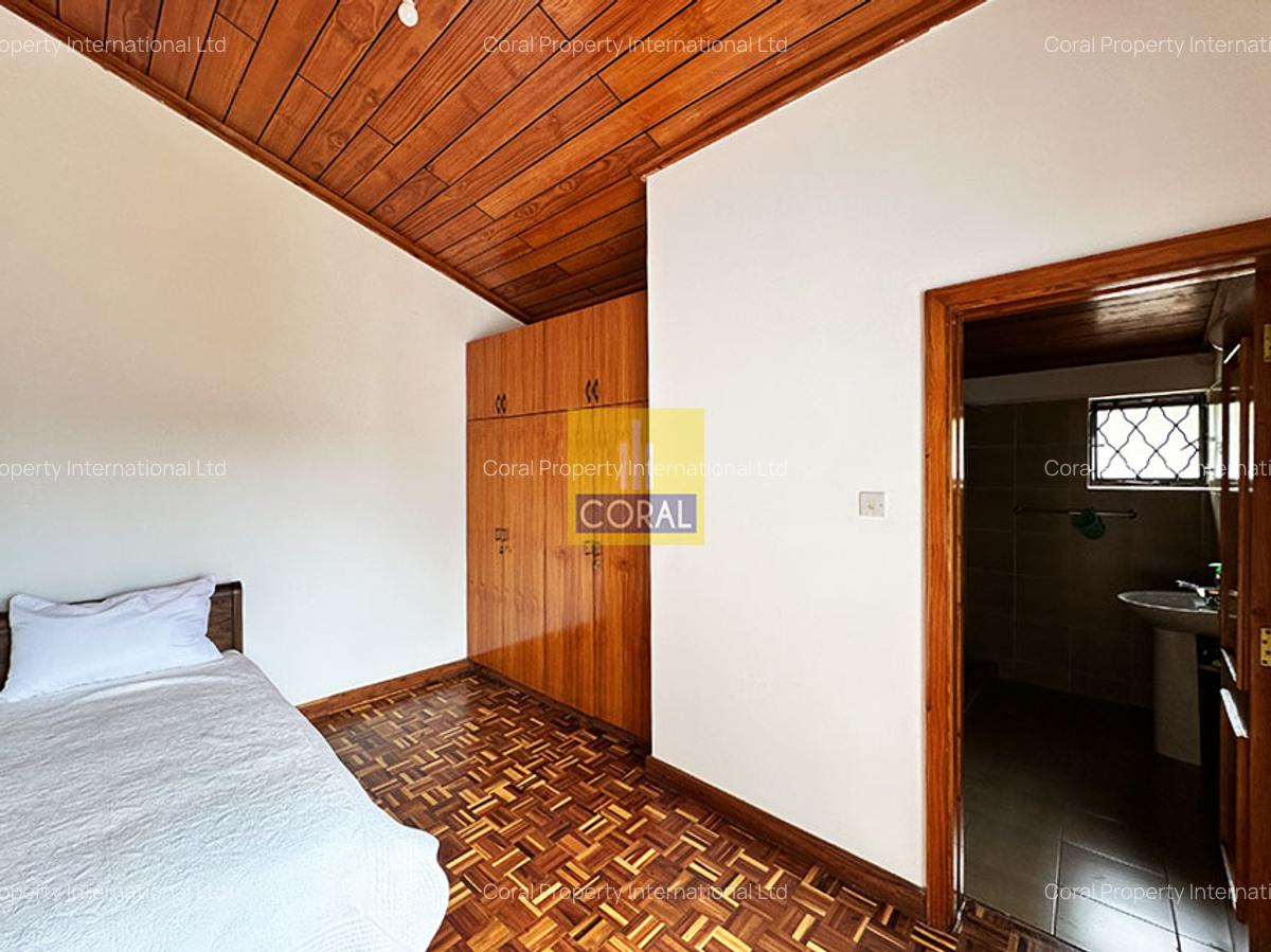 4 Bed House with Swimming Pool in Runda - 16