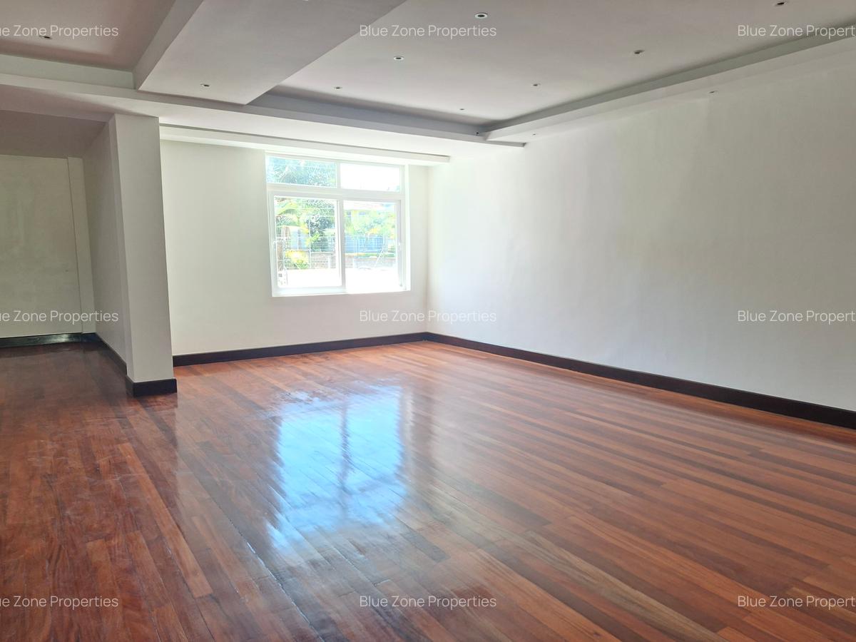 5 Bed House with En Suite at Off Benin Dr - 19