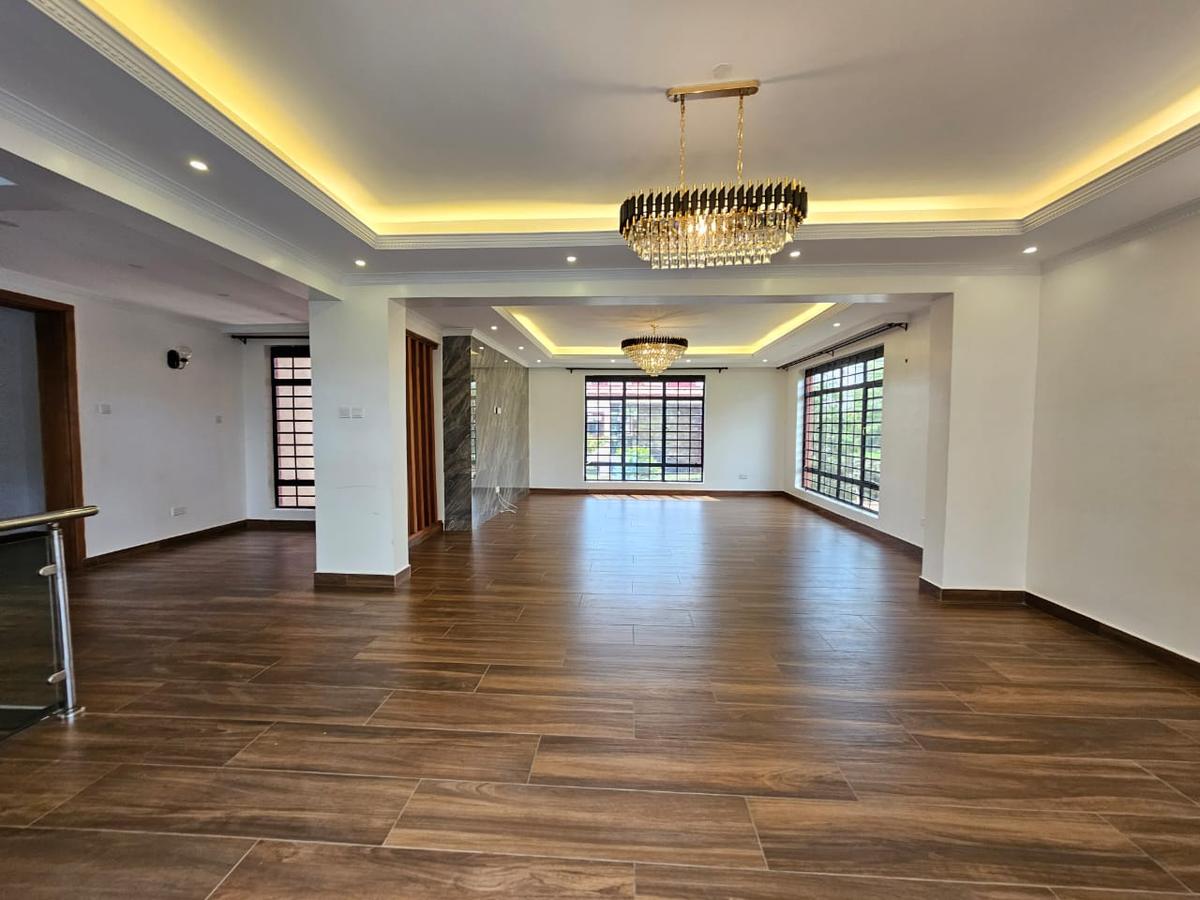 4 Bed Townhouse with En Suite in Kiambu Road - 8