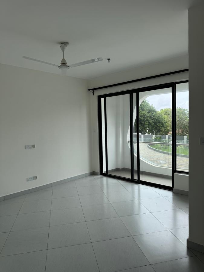 Serviced 3 Bed Apartment with En Suite in Nyali Area - 7