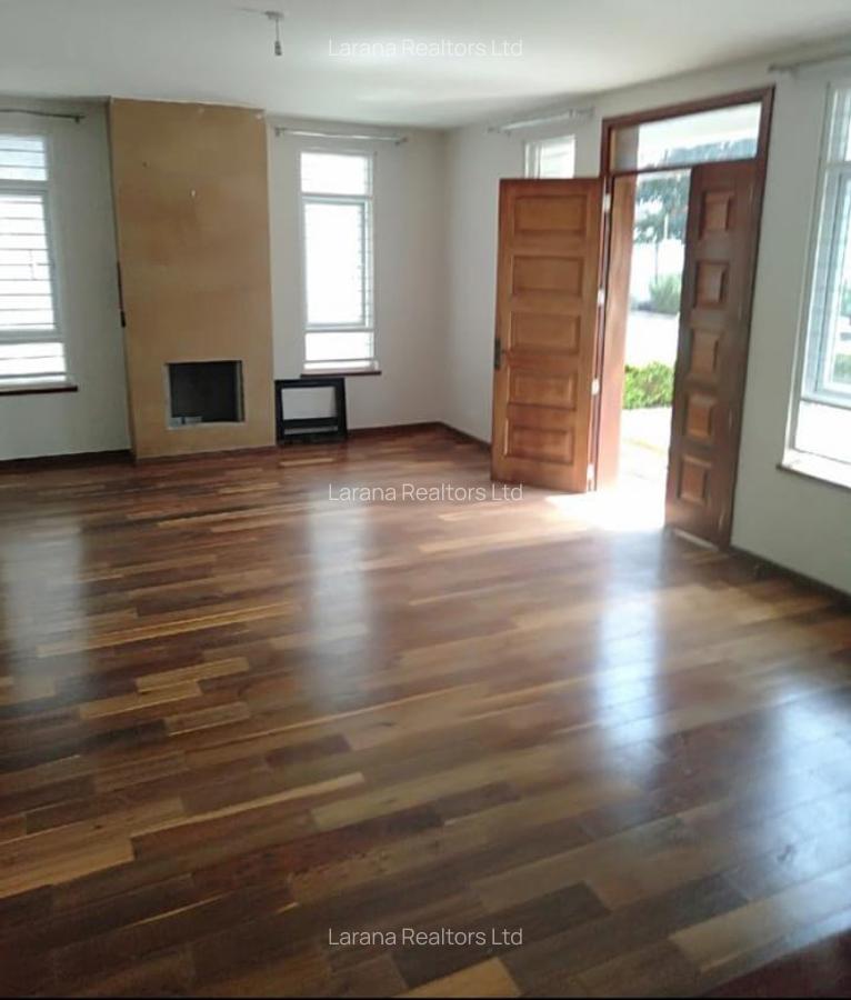 5 Bed Townhouse with En Suite at Amboseli Rd - 3