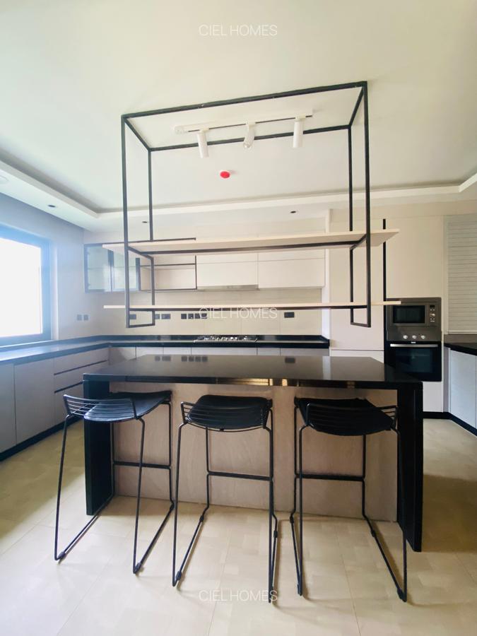 4 Bed Villa with En Suite at Jacaranda - 5