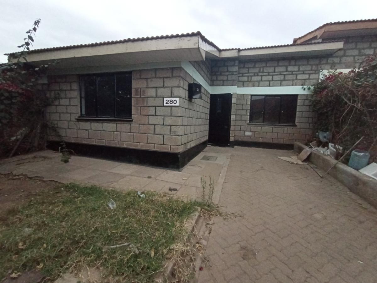 3 Bed Townhouse with En Suite at Sabaki Estate - 9