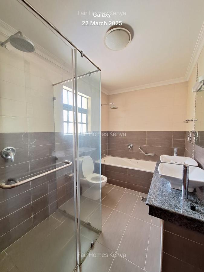 4 Bed Townhouse with En Suite at Chalbi Drive - 6