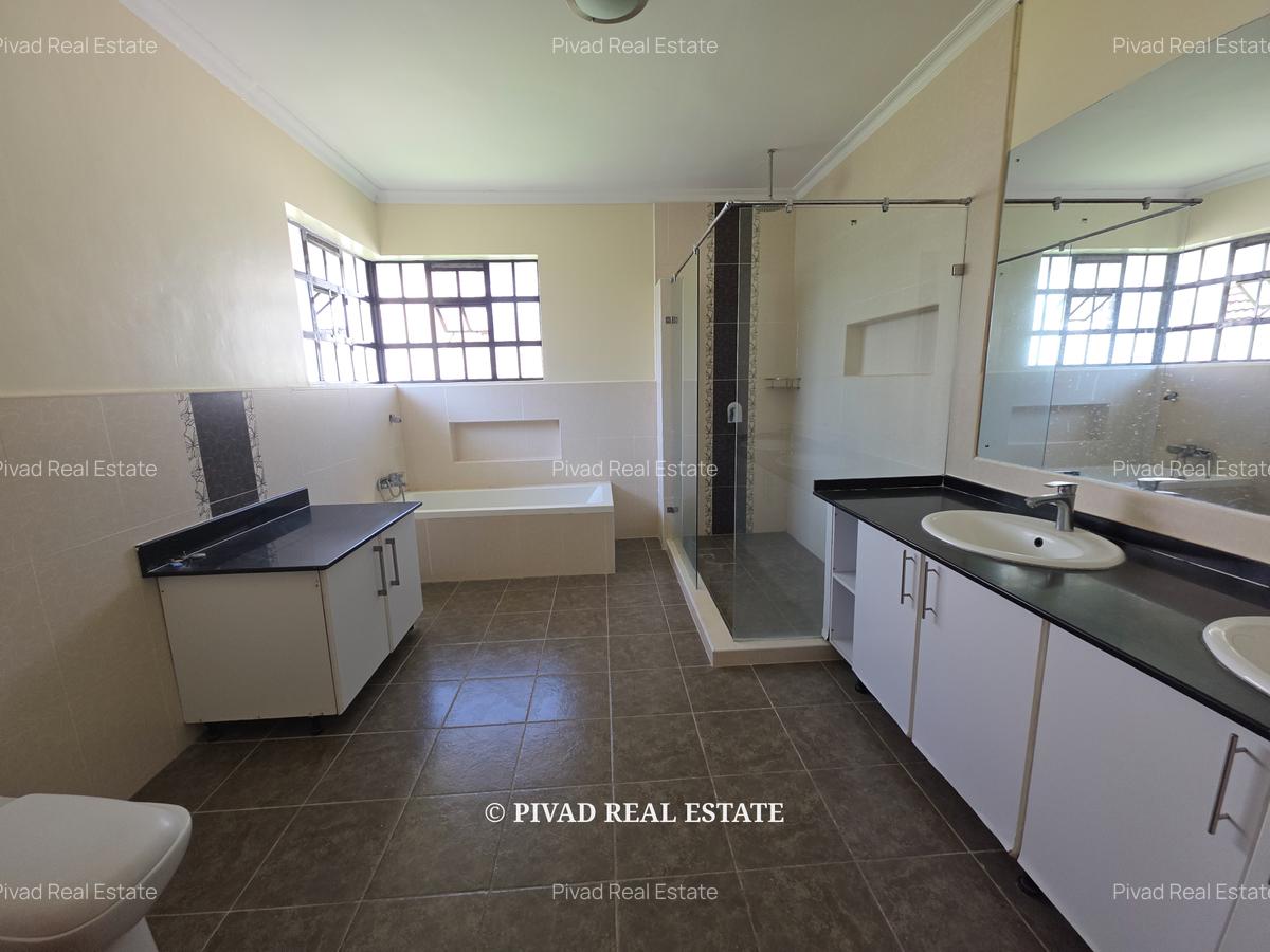 4 Bed Townhouse with Swimming Pool in Kiambu Road - 4