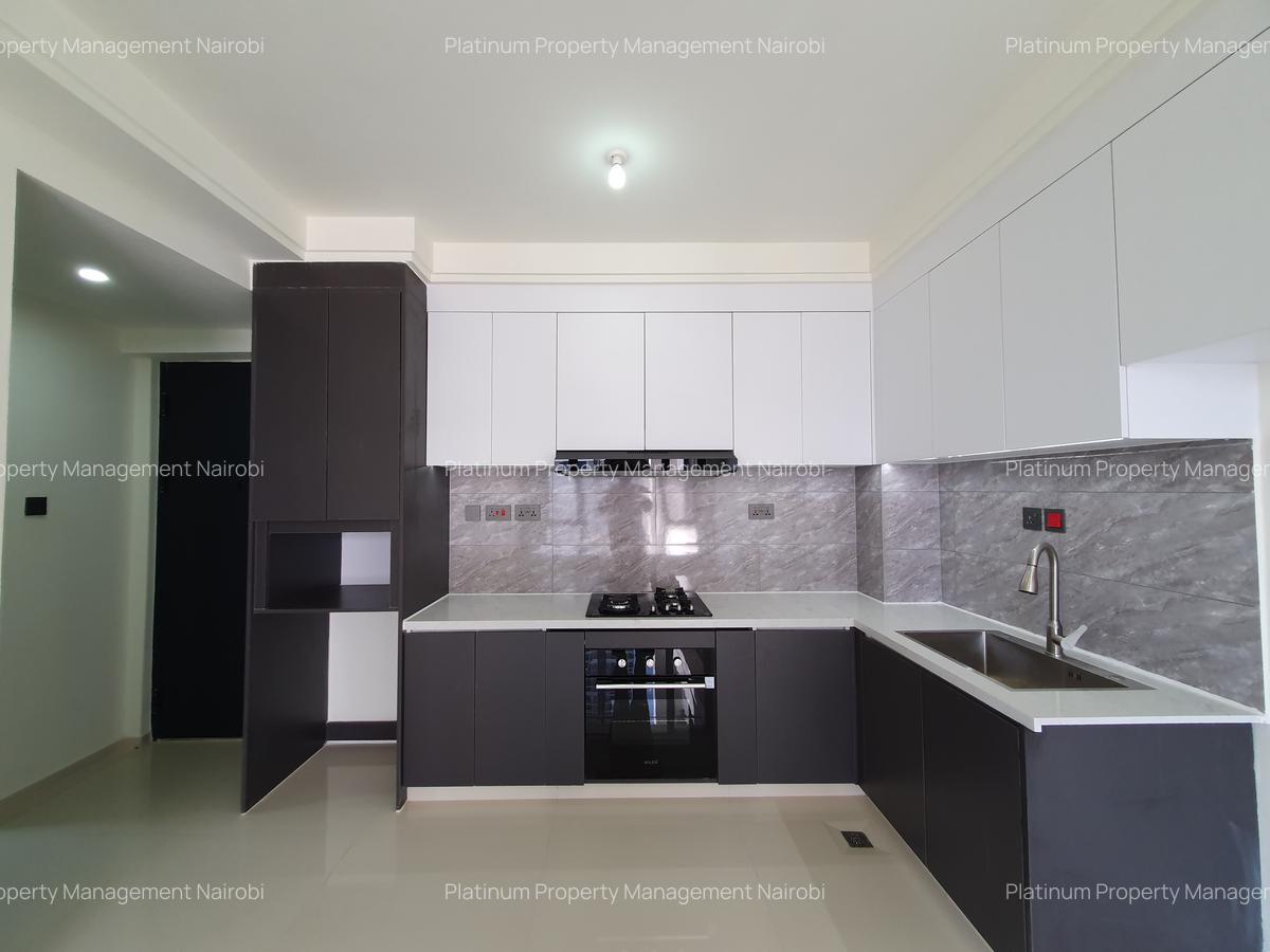 1 Bed Apartment with En Suite at Westlands Rd - 3