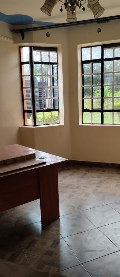 5 Bed Townhouse with Walk In Closet at Safari Park - 3