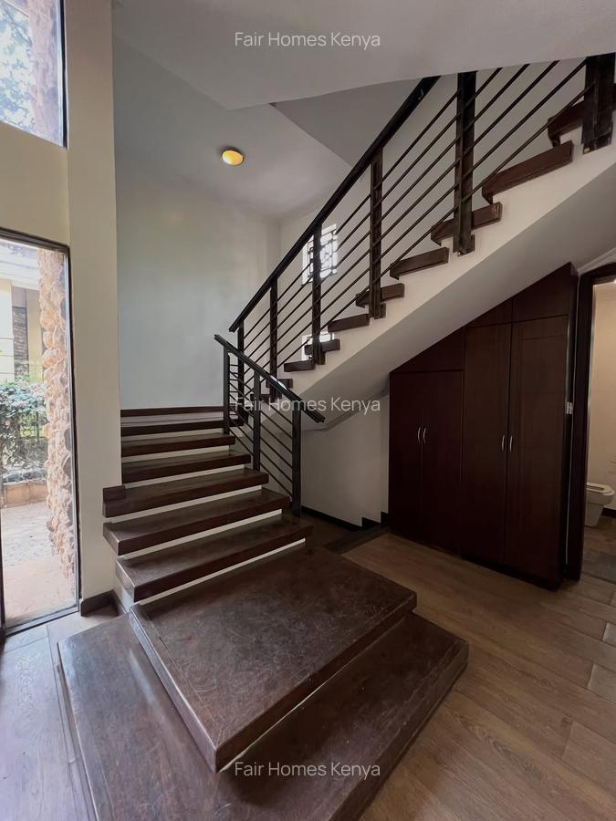 5 Bed Townhouse with En Suite at Lavington Green - 10