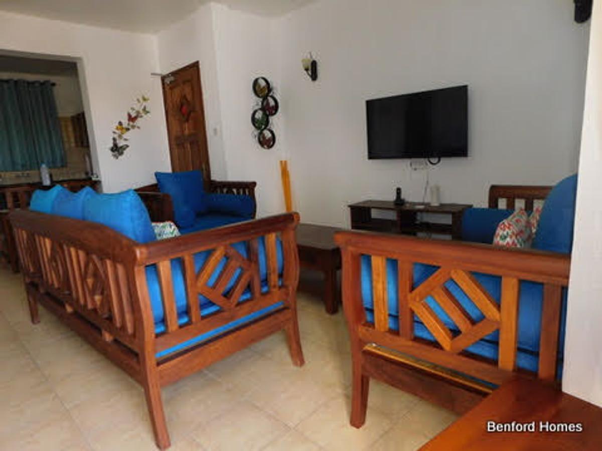 3 Bed Apartment with En Suite at Nyali - 10