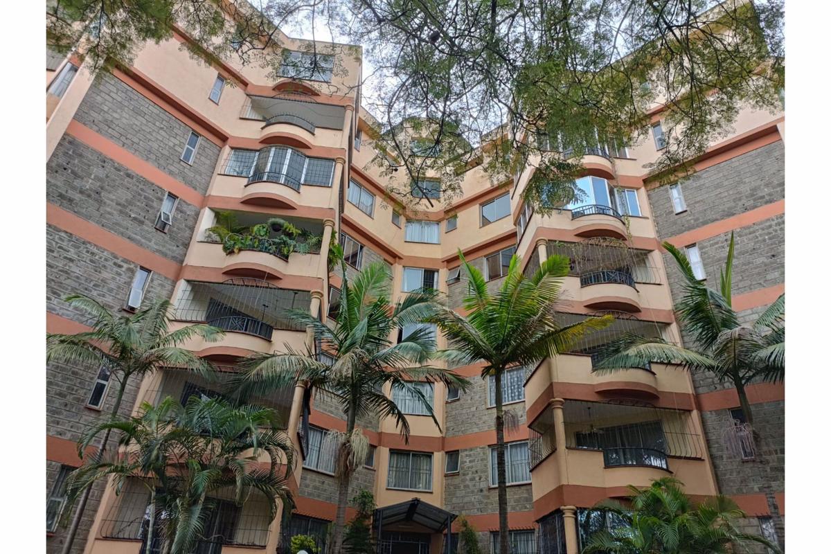 3 Bed Apartment with Swimming Pool in Kileleshwa - 18