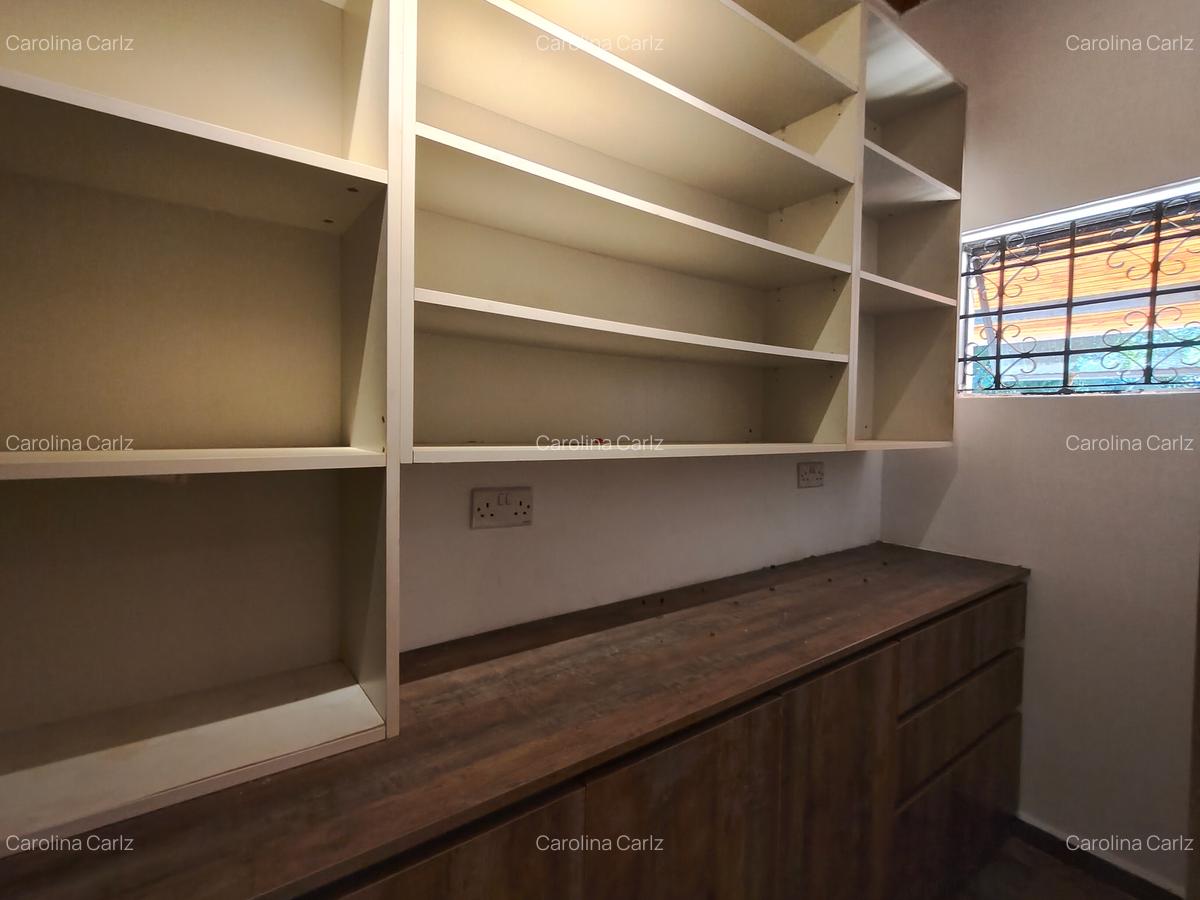 5 Bed Townhouse with En Suite at Thigiri - 10