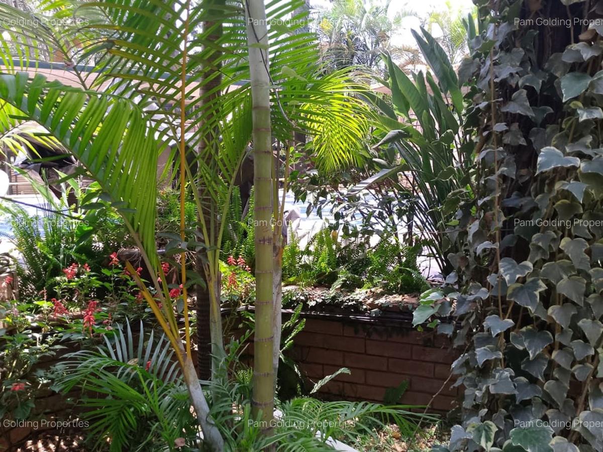 4 Bed Apartment with En Suite in Kilimani - 19