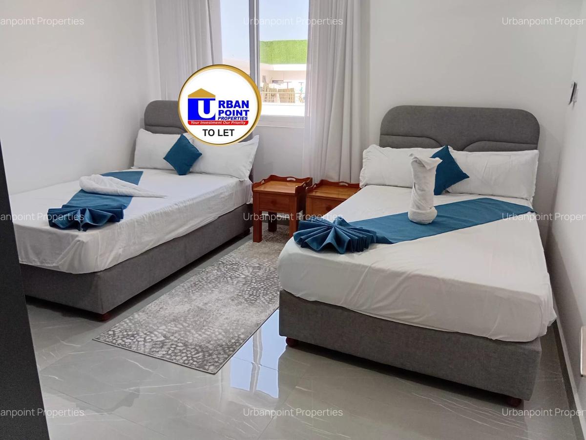 Serviced 3 Bed Apartment with En Suite in Nyali Area - 9
