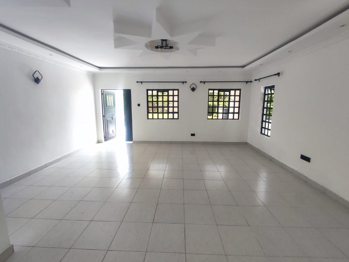 3 Bed House with En Suite at Kerarapon Road - 7