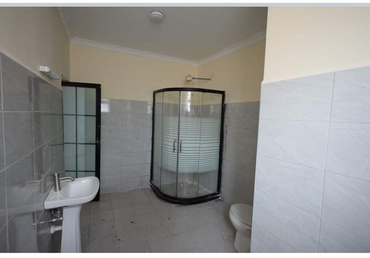 5 Bed Townhouse with En Suite at Kangundo Kagundo Road - 3